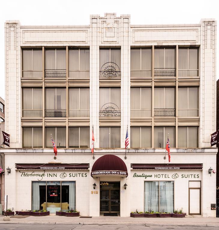 Peterborough Inn & Suites Hotel Exterior photo
