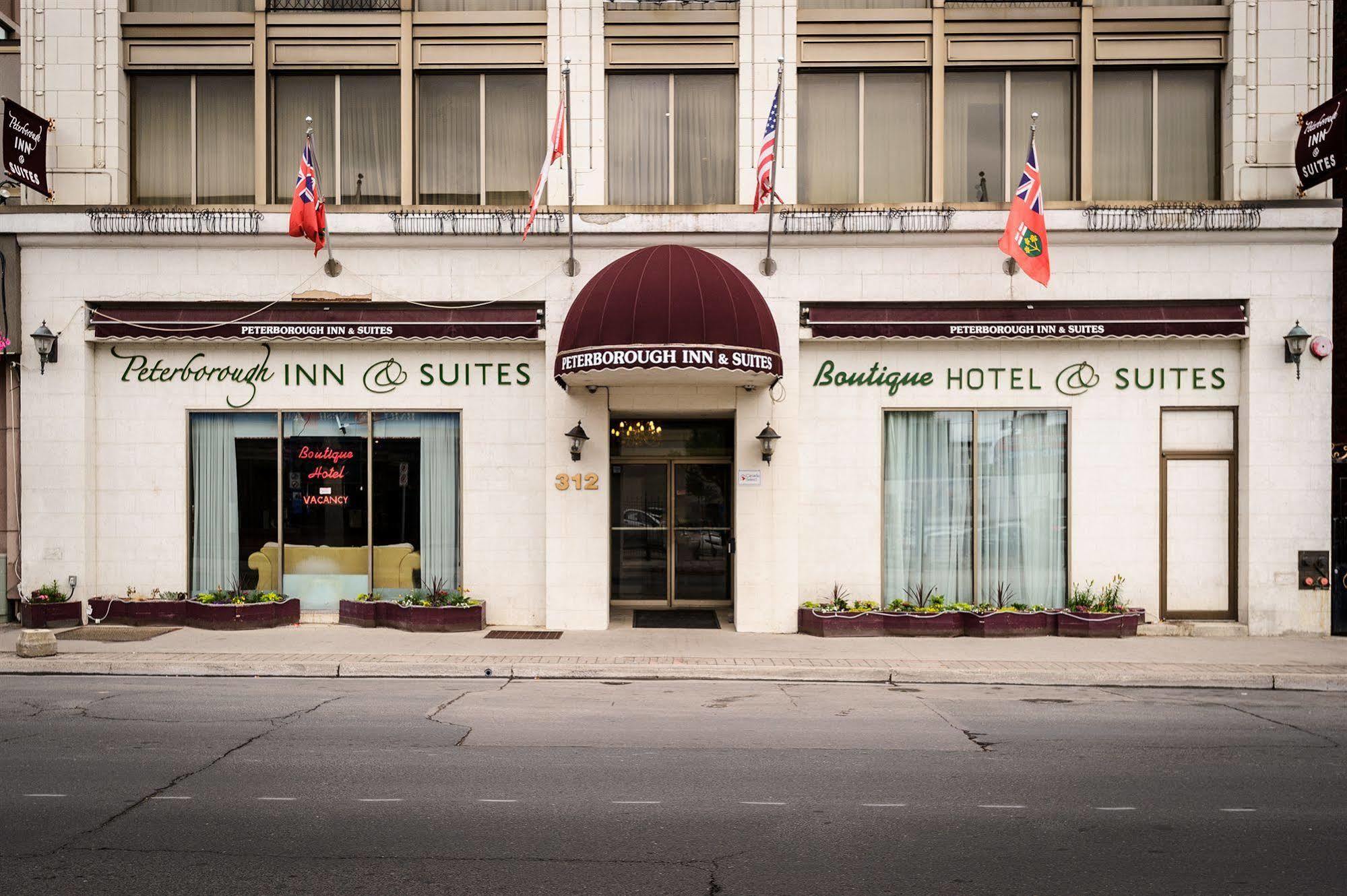 Peterborough Inn & Suites Hotel Exterior photo